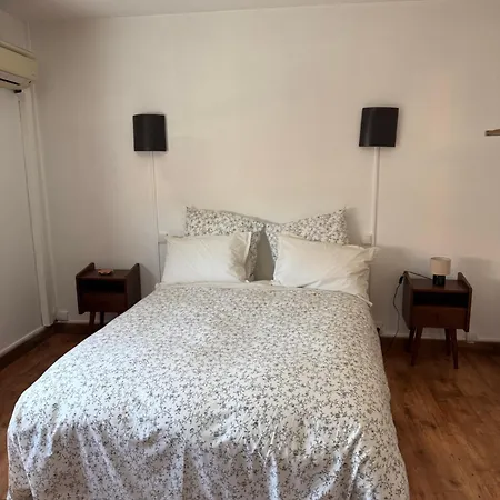 Maison De Village Nyaraló